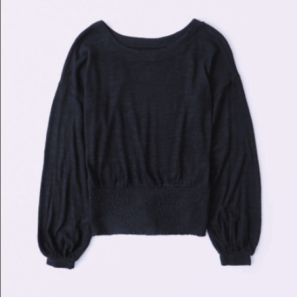 Abercrombie & Fitch NWOT
Long-Sleeve Smocked Top - Picture 2 of 2